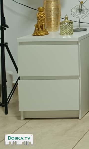 Тумба высота 54, ширина 40 в идеальном состоянии.